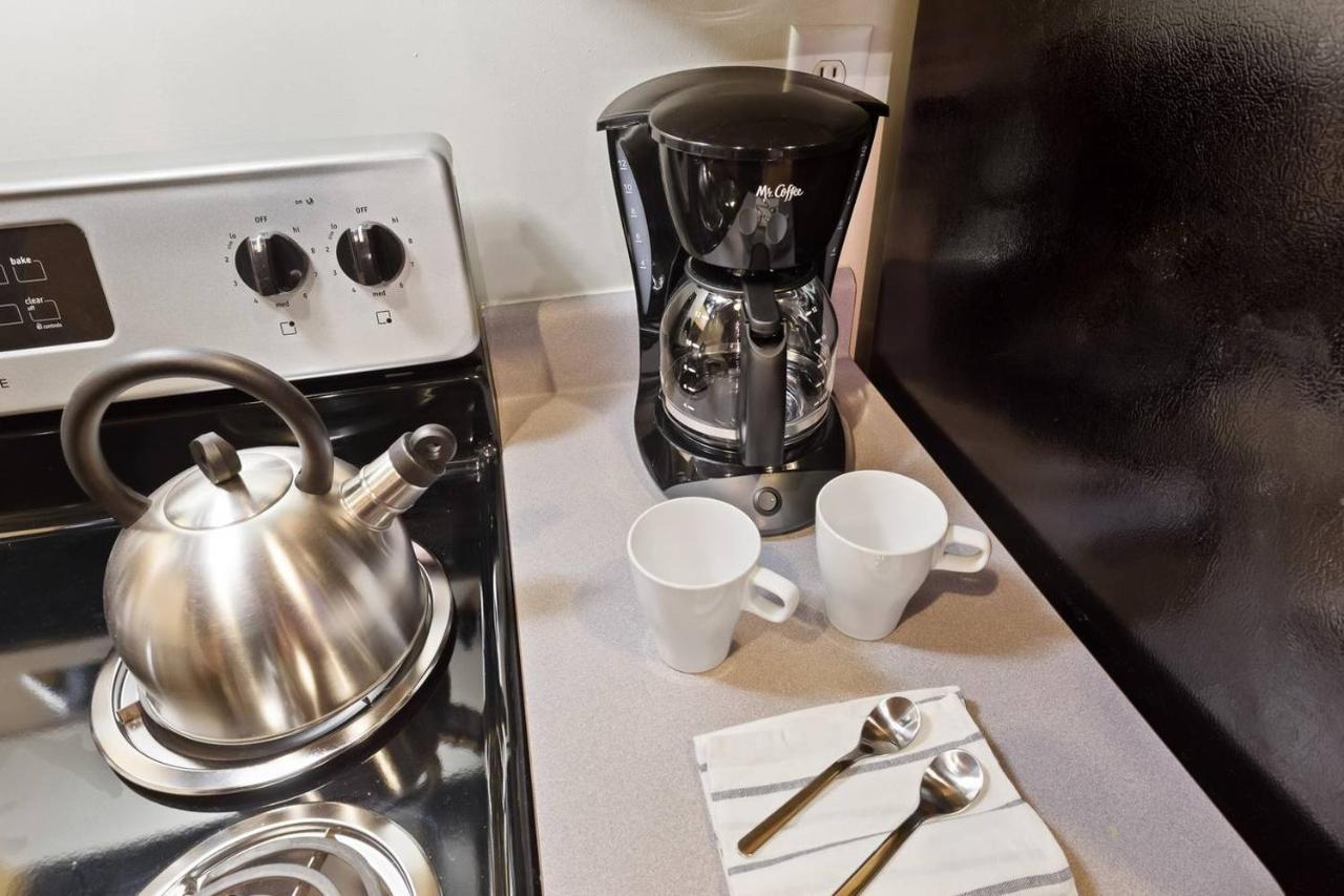 Ferienwohnung Trifecta Historic Brick 2Br Getaway Superhost Durham Zimmer foto
